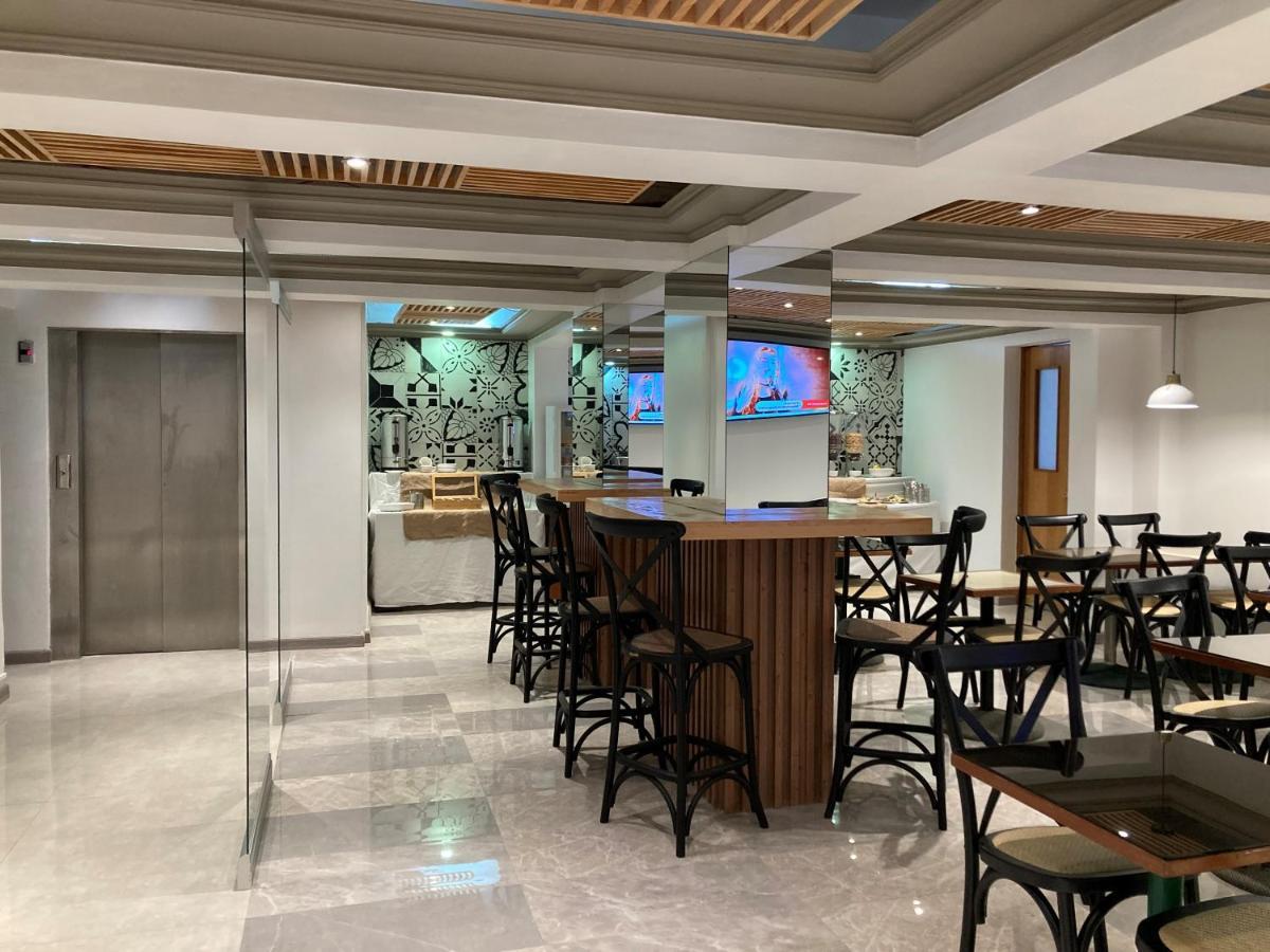 盖维纳快捷酒店 阿里卡 外观 照片